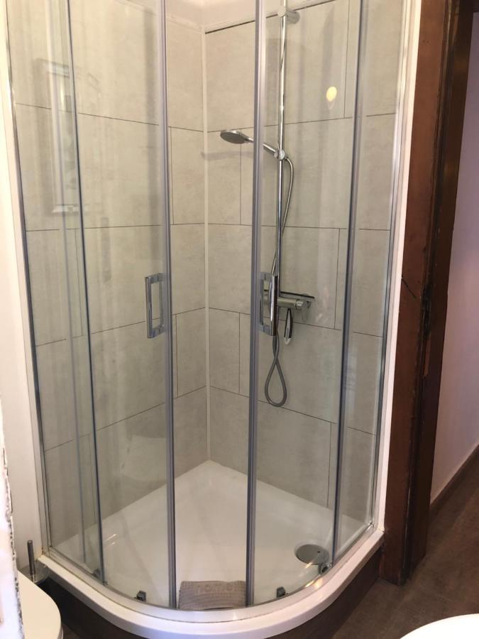 New York Loft - Fully Equipped And Available Long-Term - Perfect Location In City Center Apartamento Namur Exterior foto